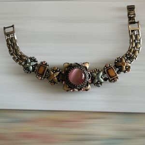 Vintage Ornate Stone Crystal Bracelet!